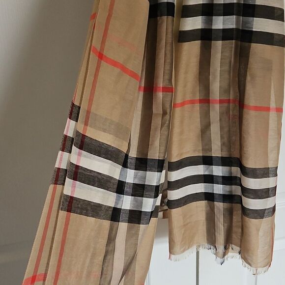 Unbranded Women's Fringe Tartan Scarf Beige & Black - Picture 4 of 16